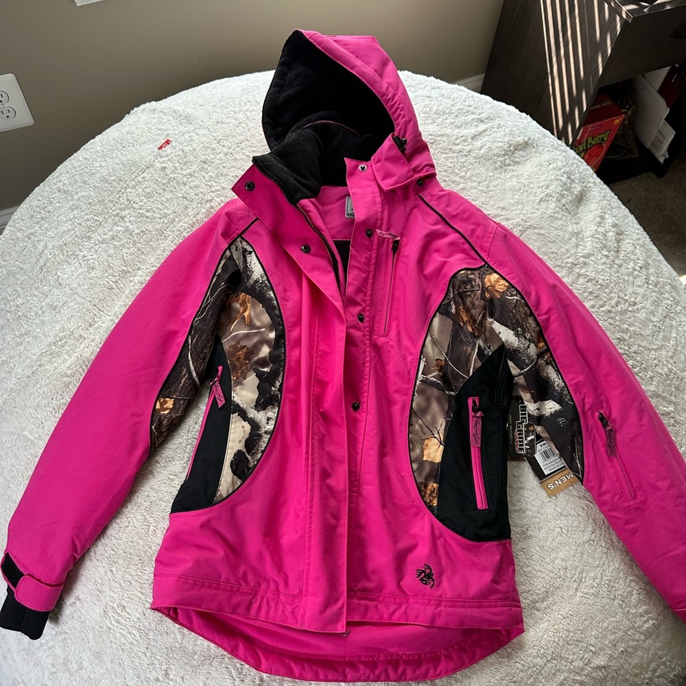 Legendary Whitetails women’s jacket